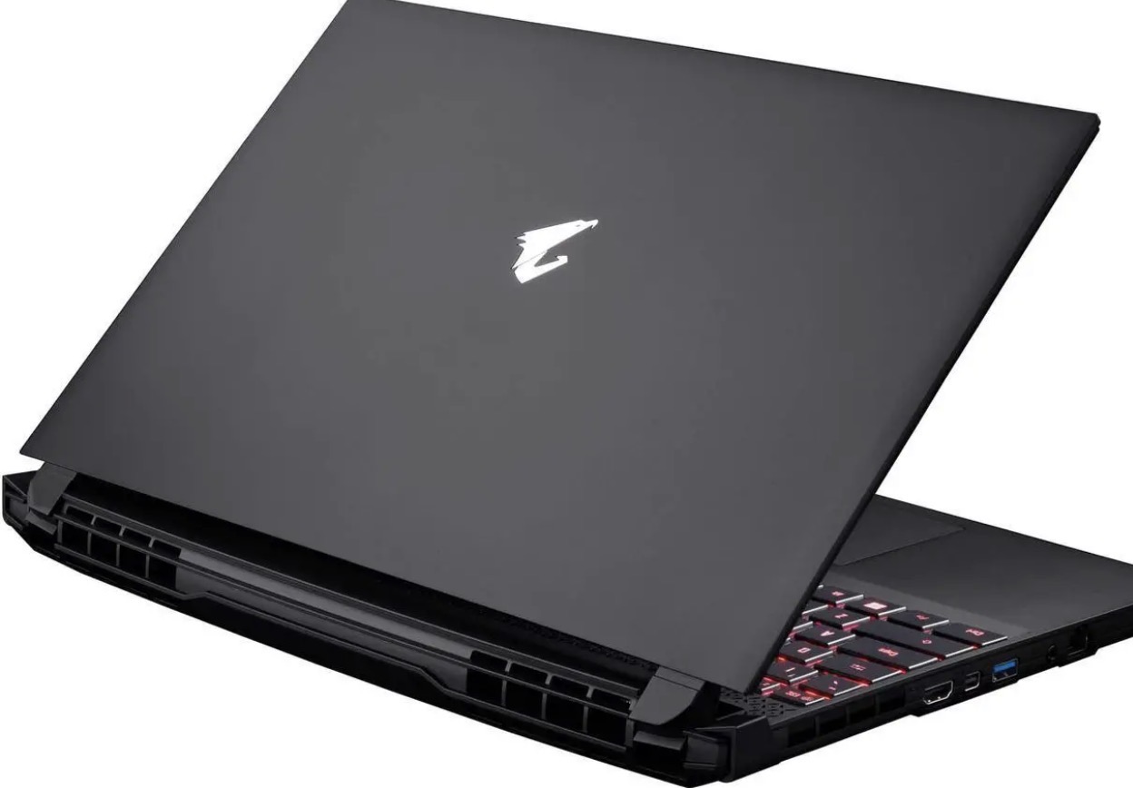 Gigabyte Aorus 5 SE4 15.6” Gaming Laptop extra photo